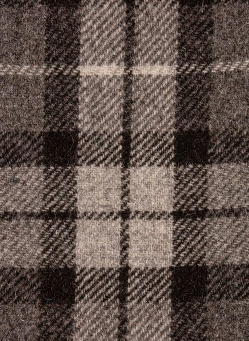 Grey & Black Tartan Undyed Harris Tweed - FWD 2400-NT1 – Harris Tweed ...